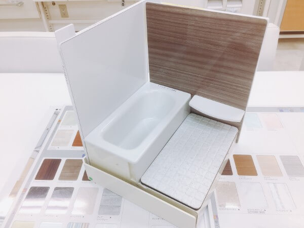 TOTO(トートー)お風呂の完成イメージミニチュア模型／マンションお風呂のリフォーム